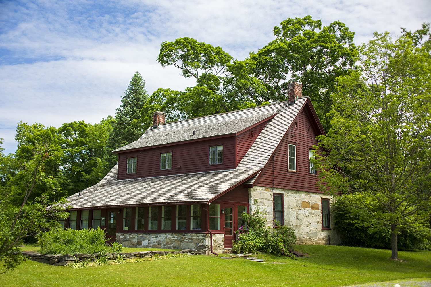 Robert Frost Stone House Museum
