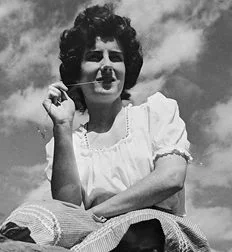 Anne Lyon Klopman ’44, P ’80