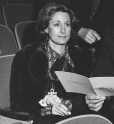 Margot Hartman Tenney ’55, P ’81