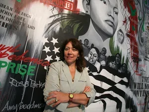 Image of Holly Block