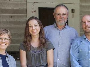 cradle switch band photo