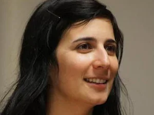 Image of Farnoosh Fathi