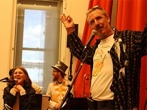 Photo of John Bertles conducting