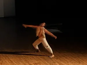 D'Anthony Gray '26 in motion 
