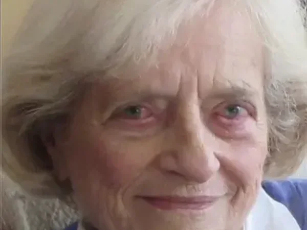 Joan Greenebaum Adler ’40 