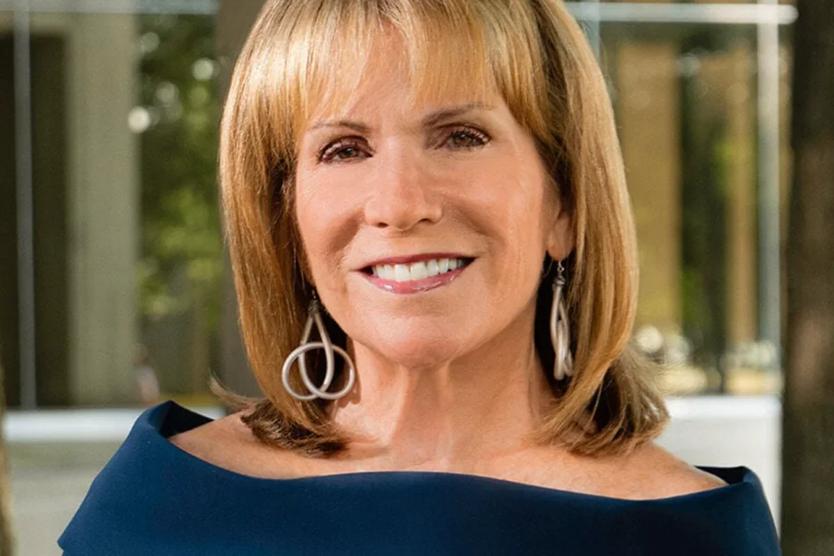 Image of Elissa Tenny