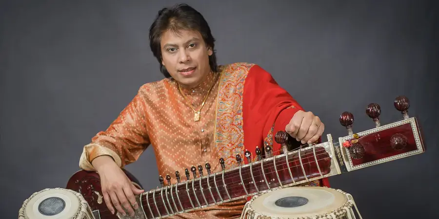 East Meets West with Ustad Shafaat Khan