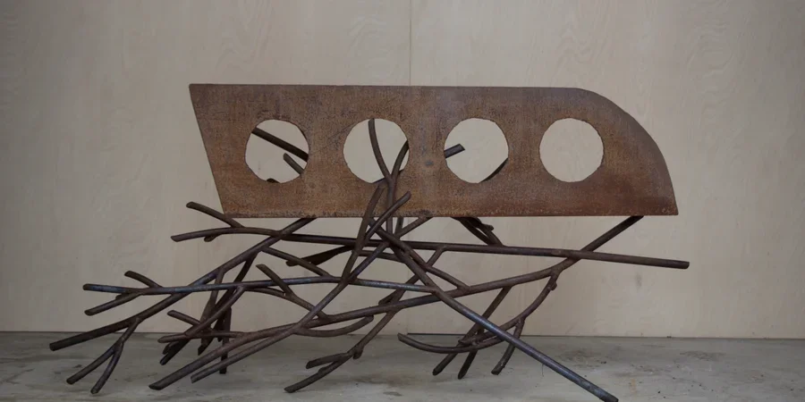 Image of Douglas Culhane Day Before Yesterday sculpture