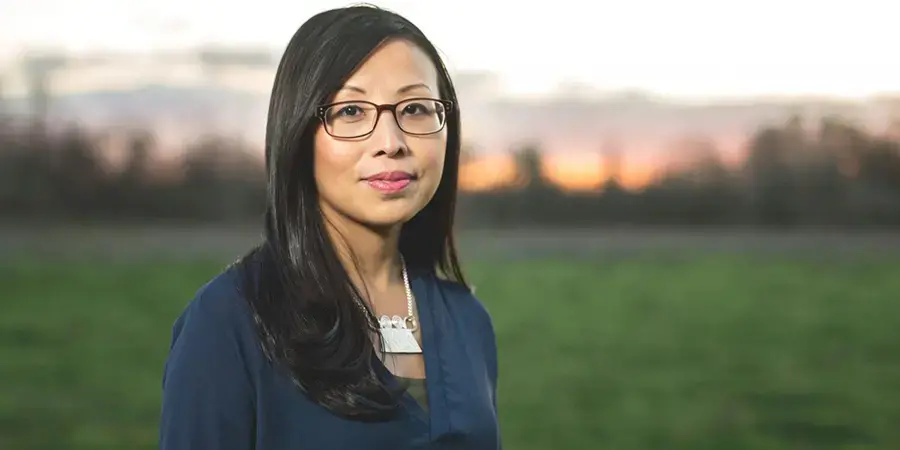 Poetry Reading: Mai Der Vang