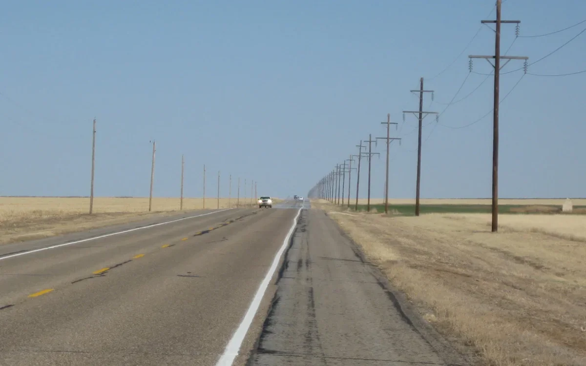 Image of highway down plains country