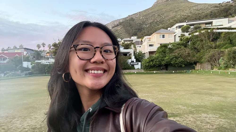 Juhee Kim in front of table mountain