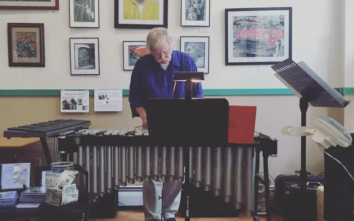 Instagram: The Ongoing View of Work image