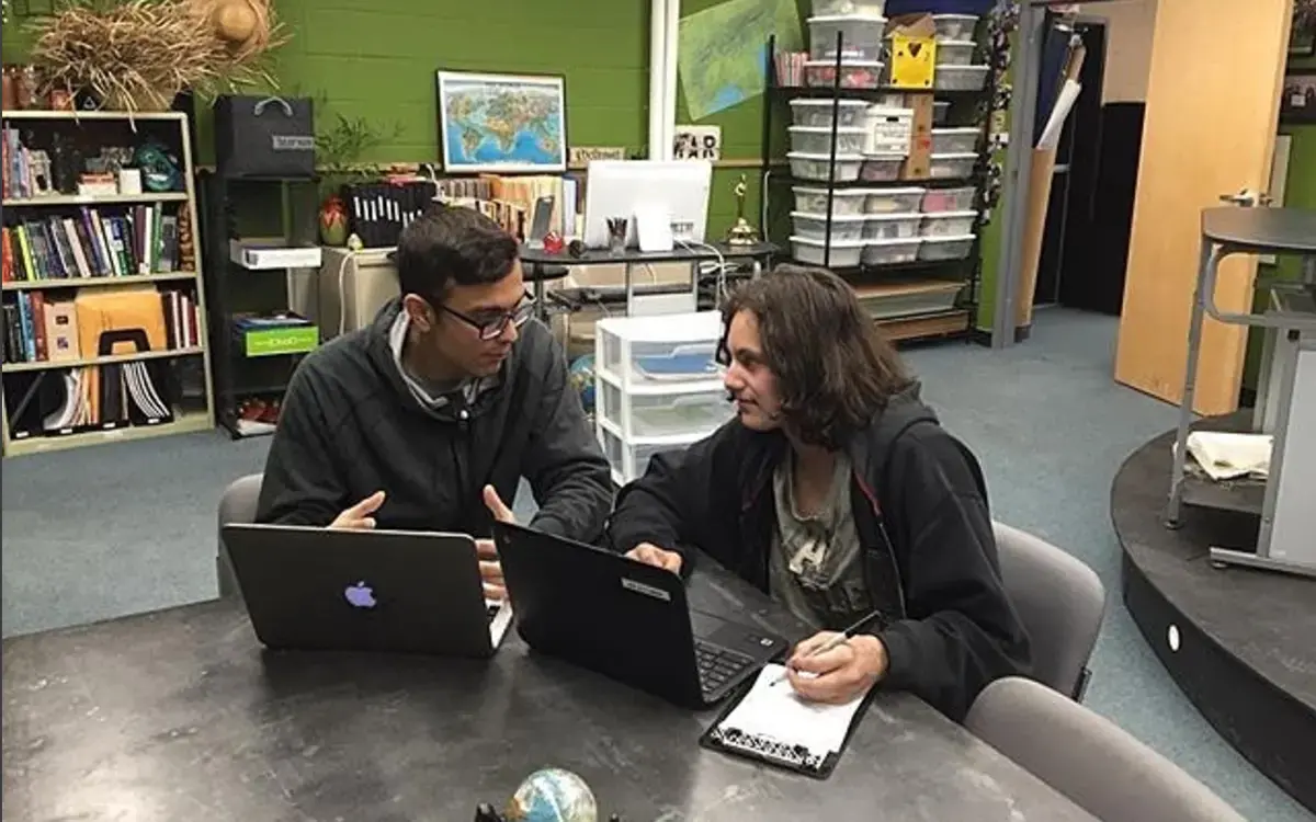 Instagram: The Ongoing View of Work image